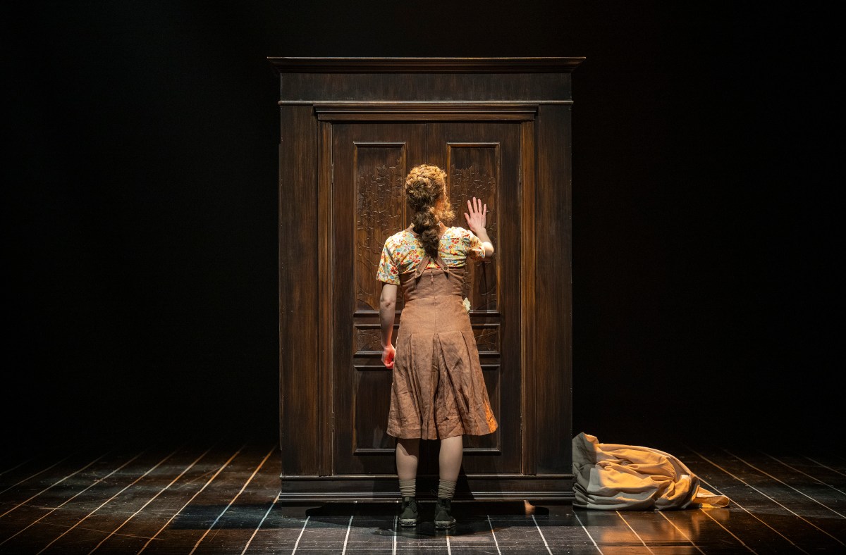 Shaw Festival’s “The Lion, The Witch, and The Wardrobe” Shrugs Away the Magic – front mezz junkies, Theater News