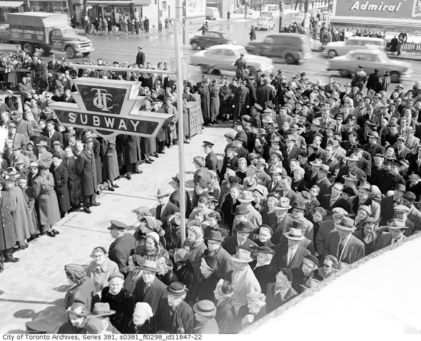Toronto, Toronto Transit Commission, Toronto subway,Toronto subway opening, TTC, history, 1954