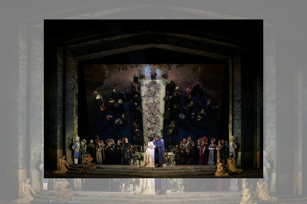 REVIEW: Chiara Isotton burns like a supernova in COC’s Medea, Theater News