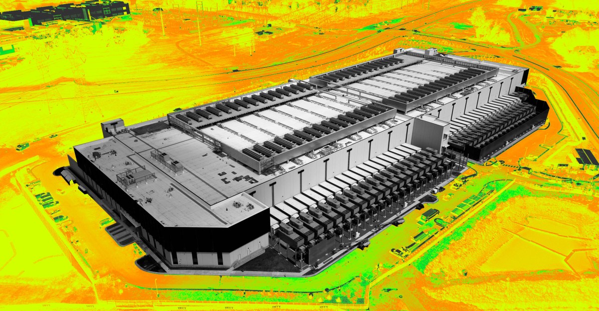 Amazon employees ask Seattle to put the brakes on new data centers Amazon employees ask Seattle to put the brakes on new data centers